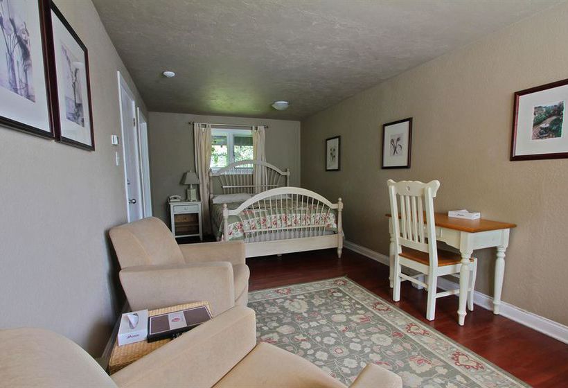 Hotel English Inn Resort | Victoria | British Columbia | Canada 10