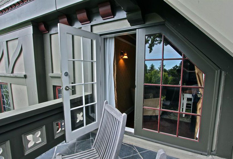 Hotel English Inn Resort | Victoria | British Columbia | Canada 8