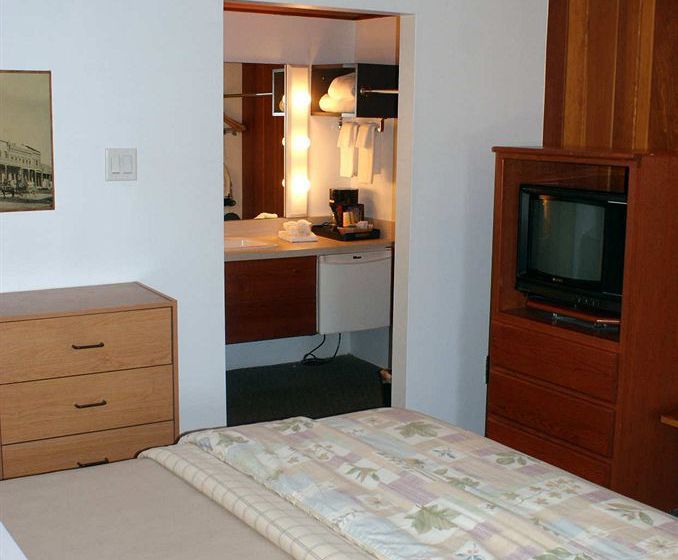 Hotel Paul's Motor Inn | Victoria | British Columbia | Canada 8