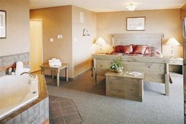 Hotel Kingfisher Oceanside Resort & Spa | Courtenay | British Columbia | Canada 16