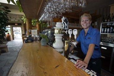 Hotel Kingfisher Oceanside Resort & Spa | Courtenay | British Columbia | Canada 6