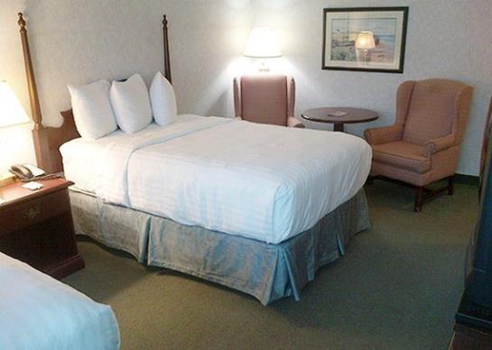 Hotel Quality Inn & Suites Downtown | Charlottetown | Prince Edward Island | Canada 15
