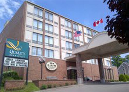 Hotel Quality Inn & Suites Downtown | Charlottetown | Prince Edward Island | Canada 18