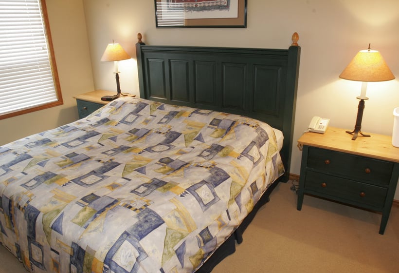 Hotel The Aspens by Peak to Green Accommodations Columbia Británica