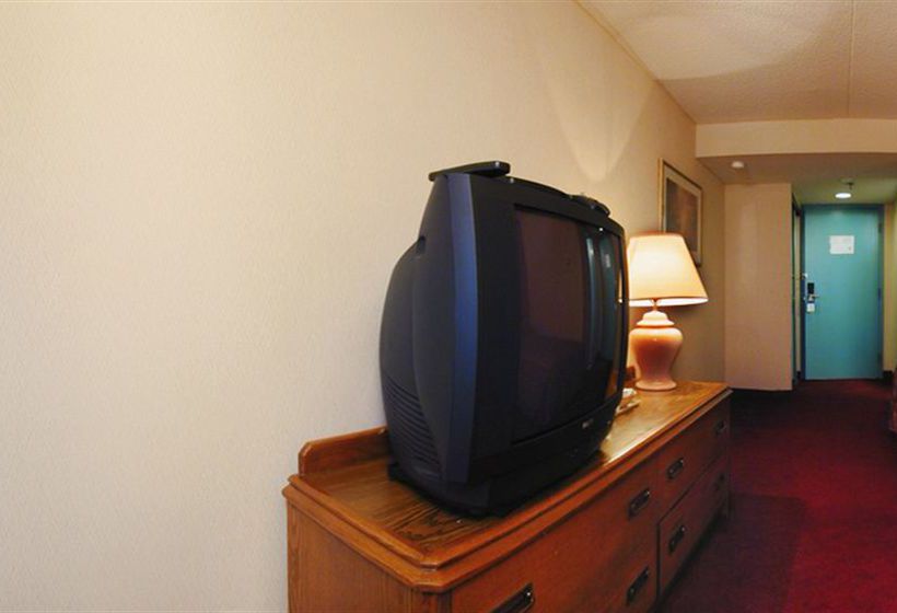 Toronto Plaza Hotel Airport & Conference Centre | Toronto | Ontario | Canada 8