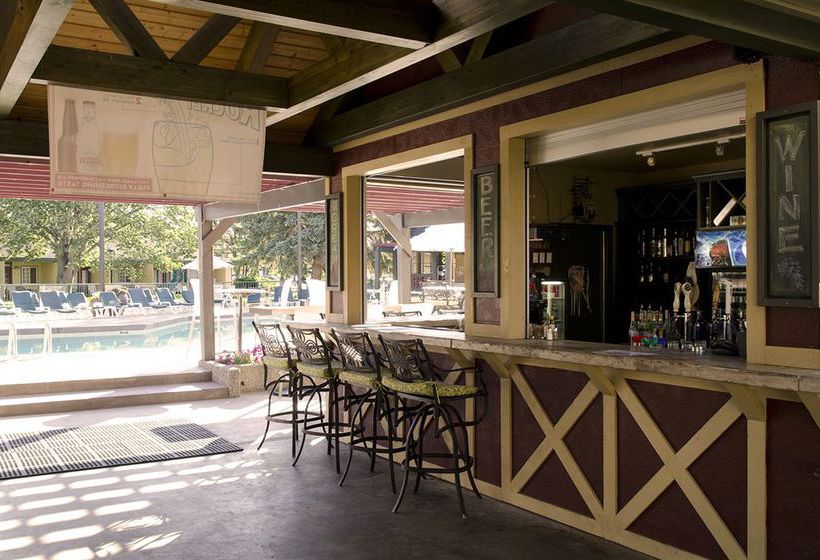 Hotel Ramada Inn | Penticton | British Columbia | Canada 1