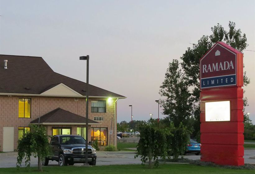 Hotel Ramada Limited South Windsor Ontario