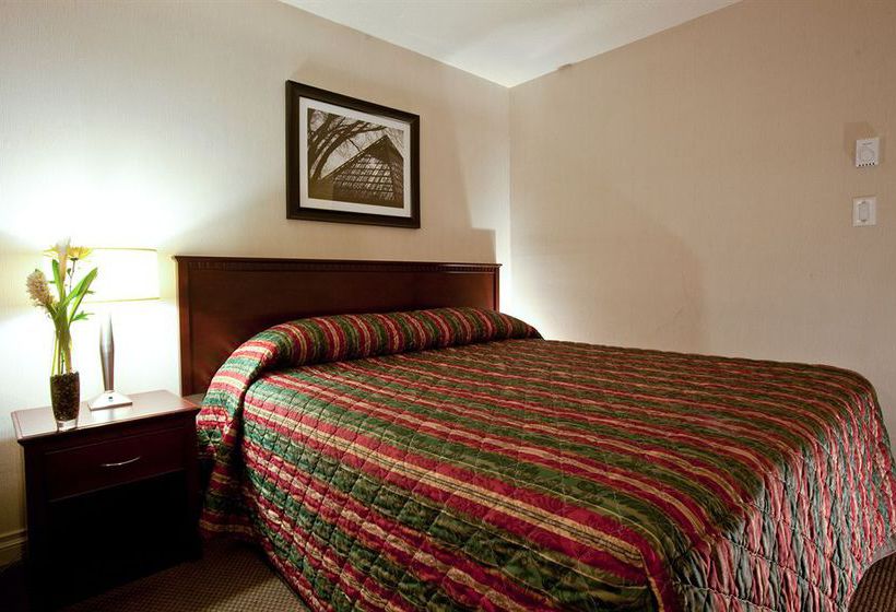 Sandman Hotel Edmonton | Edmonton | Alberta | Canada 13