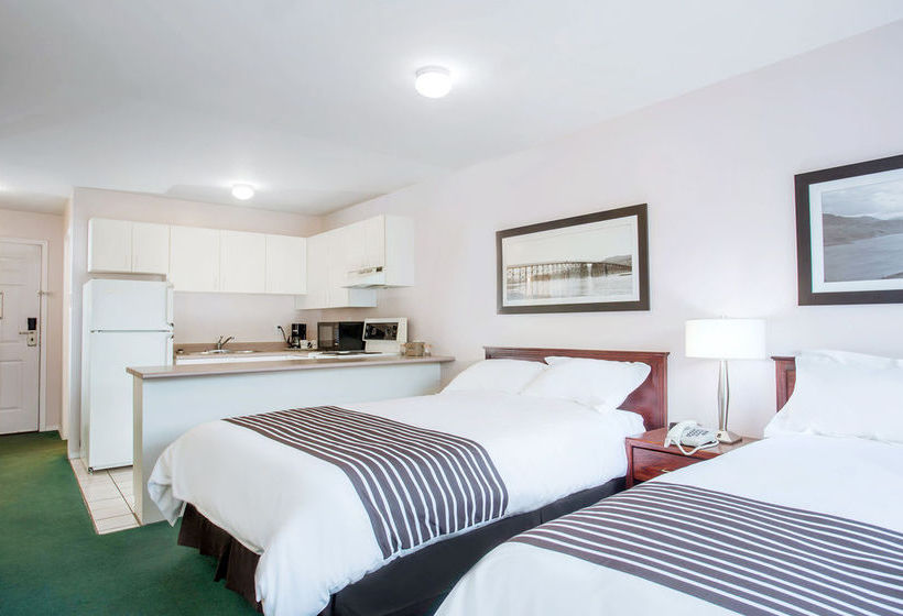 Hotel Sandman Inn Kamloops | Kamloops | British Columbia | Canada 7