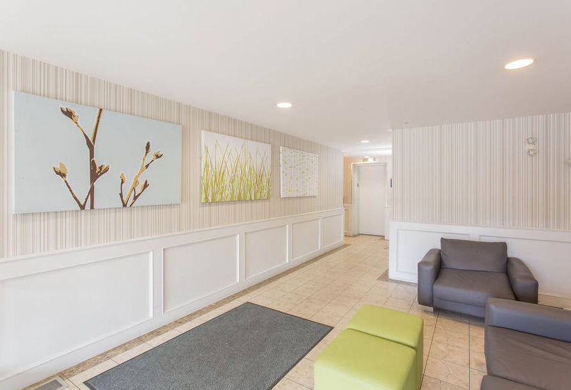 Hotel Sandman Inn Kamloops | Kamloops | British Columbia | Canada 8