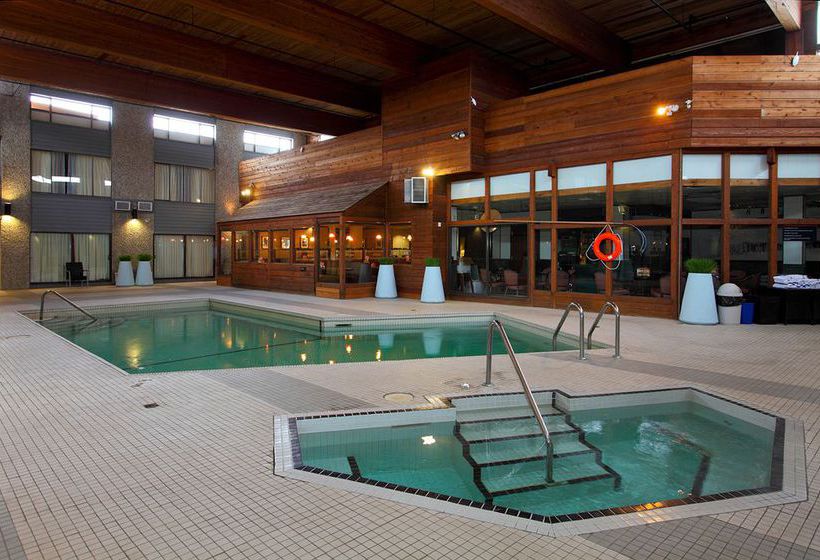 Hotel Sandman Inn Revelstoke | Revelstoke | British Columbia | Canada 1