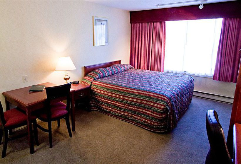 Hotel Sandman Inn Revelstoke | Revelstoke | British Columbia | Canada 11