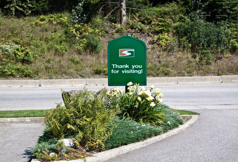 Hotel Sandman Inn Revelstoke | Revelstoke | British Columbia | Canada 19