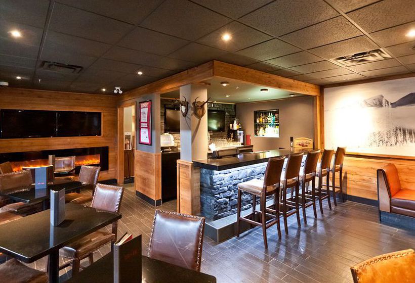 Hotel Sandman Inn Revelstoke | Revelstoke | British Columbia | Canada 2