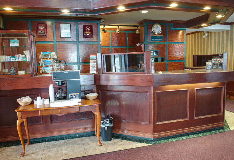 Hotel Sandman Inn Terrace | Terrace | British Columbia | Canada 11