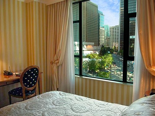 Hotel Le Soleil | Vancouver | British Columbia | Canada 11