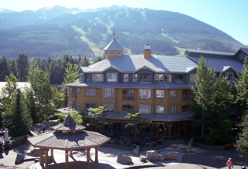 Hotel Town Plaza | Whistler | British Columbia | Canada 1