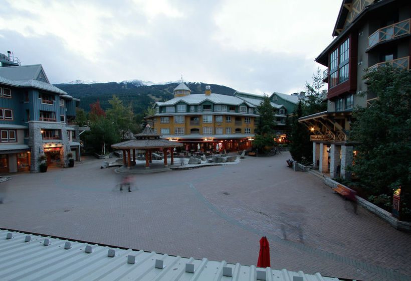 Hotel Town Plaza | Whistler | British Columbia | Canada 4