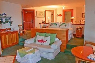 Hotel Sooke Harbour House | Victoria | British Columbia | Canada 10