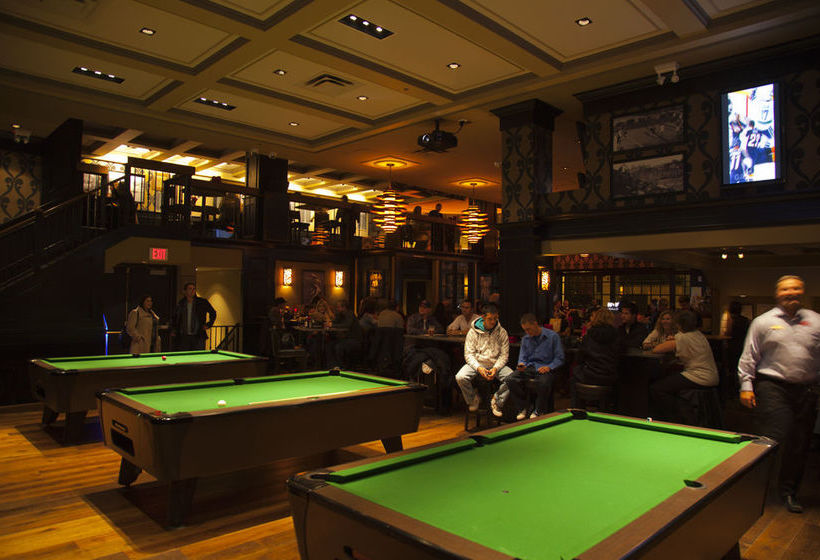 Hotel Strathcona | Victoria | British Columbia | Canada 3