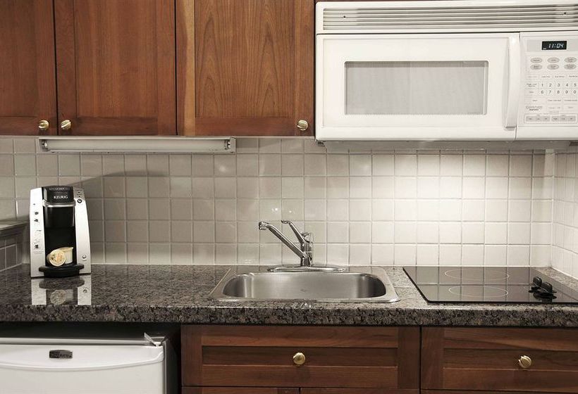 Summit Lodge Boutique Hotel | Whistler | British Columbia | Canada 15