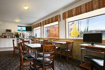 Motel Super 8 Revelstoke BC | Revelstoke | British Columbia | Canada 2