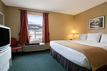 Motel Super 8 Revelstoke BC | Revelstoke | British Columbia | Canada 4