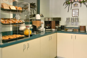 Motel Super 8 Toronto East | Scarborough | Ontario | Canada 2