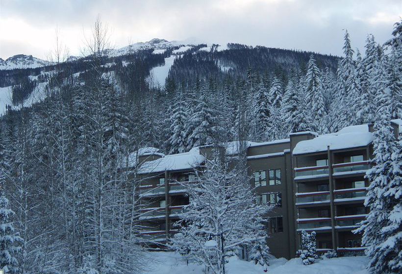 Hotel Tantalus Resort Lodge | Whistler | British Columbia | Canada 13