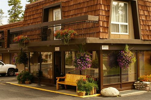 Hotel Tonquin Inn | Jasper | Alberta | Canada 11