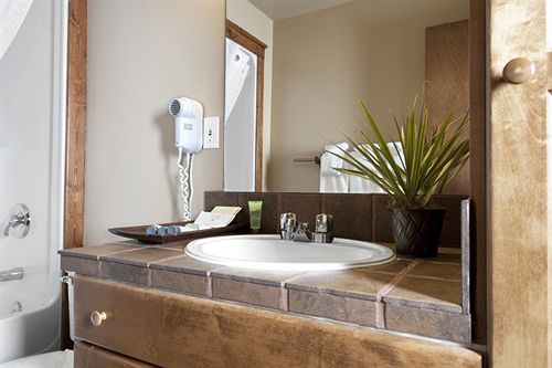 Hotel Tonquin Inn | Jasper | Alberta | Canada 14