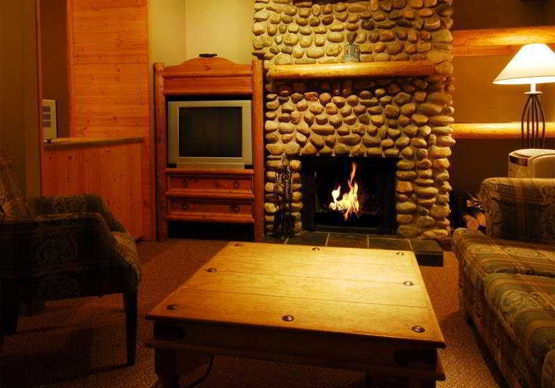 Hotel Tonquin Inn | Jasper | Alberta | Canada 2