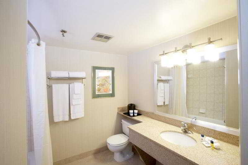 Hotel DoubleTree by Hilton Toronto Airport | Toronto | Ontario | Canada 5