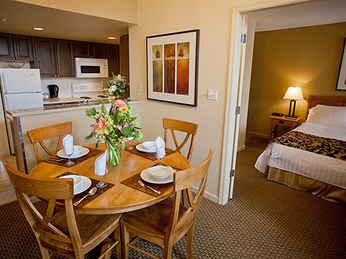 Hotel Tyndall Stone Lodge | Whistler | British Columbia | Canada 17