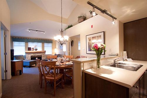 Hotel Tyndall Stone Lodge | Whistler | British Columbia | Canada 8