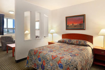 Hotel Weyburn Travelodge | Weyburn | Saskatchewan | Canada 4