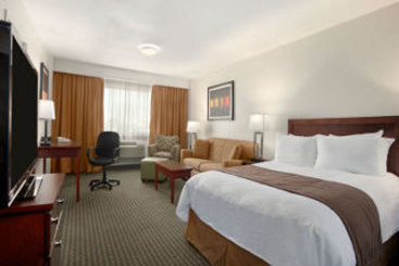 Hotel Weyburn Travelodge | Weyburn | Saskatchewan | Canada 9