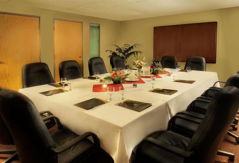 Hotel Quality Inn & Suites Yellowknife | Yellowknife | Northwest Territories | Canada 4