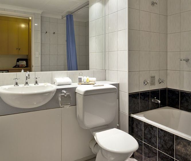 Quality Hotel Manor | Mitcham | Victoria | Australia 3