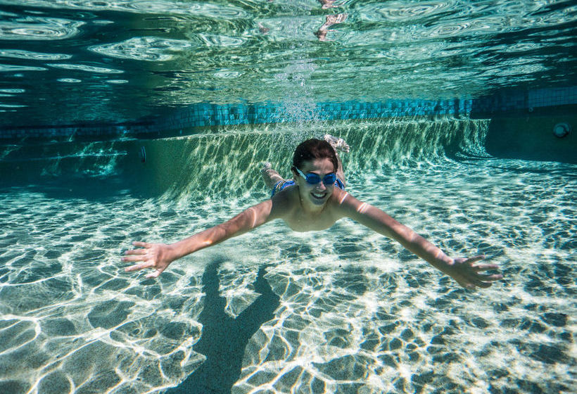 Novotel Twin Waters Resort Sunshine Coast | Twin Waters | Queensland | Australia 2