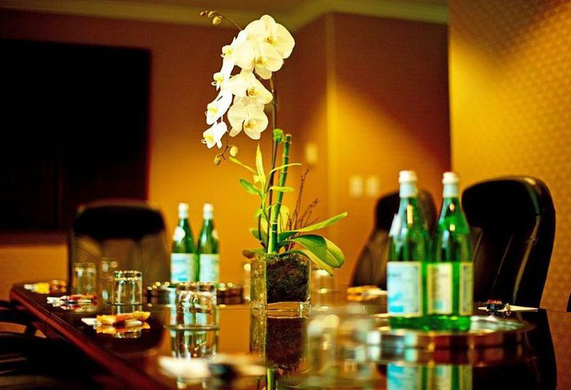 Hotel Hampton Inn & Suites Downtown Vancouver | Vancouver | British Columbia | Canada 12