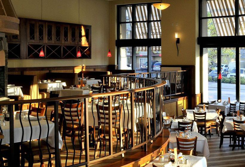 Hilton Hotel & Suites Niagara Falls Fallsview | Niagara Falls | Ontario | Canada 1