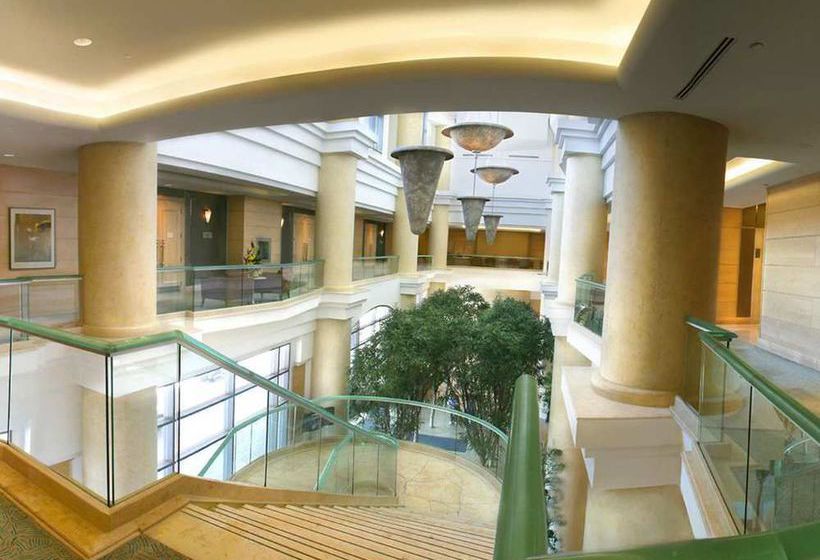 Hilton Hotel & Suites Niagara Falls Fallsview | Niagara Falls | Ontario | Canada 2