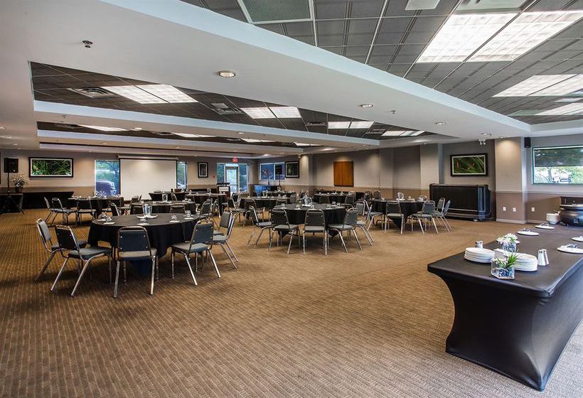 Sandman Hotel & Suites Victoria | Victoria | British Columbia | Canada 13