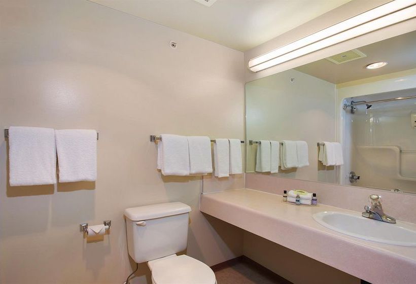 Sandman Hotel & Suites Victoria | Victoria | British Columbia | Canada 18