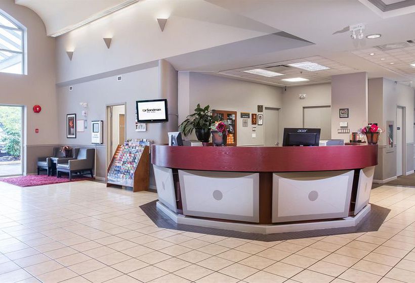 Sandman Hotel & Suites Victoria | Victoria | British Columbia | Canada 8