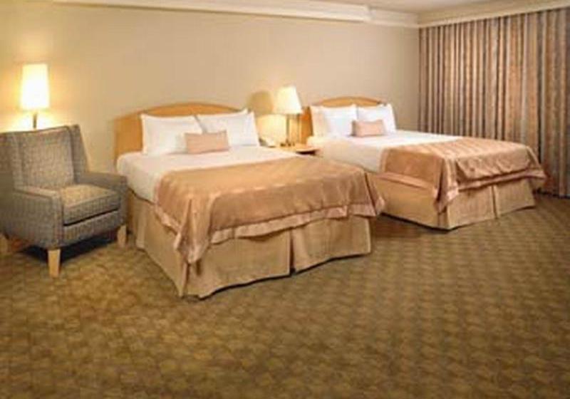 Ramada Hotel & Conference Centre Edmonton | Edmonton | Alberta | Canada 7