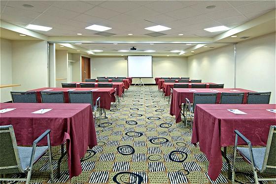 Hotel Confort Inn & Siutes South | Calgary | Alberta | Canada 3