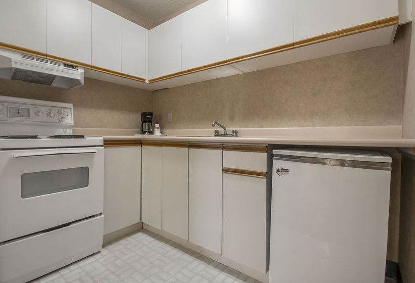 Hotel Econo Lodge & Suites | Victoria | British Columbia | Canada 18