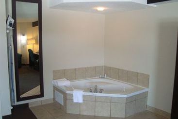 Hotel Steep Inn | Bracebridge | Ontario | Canada 1